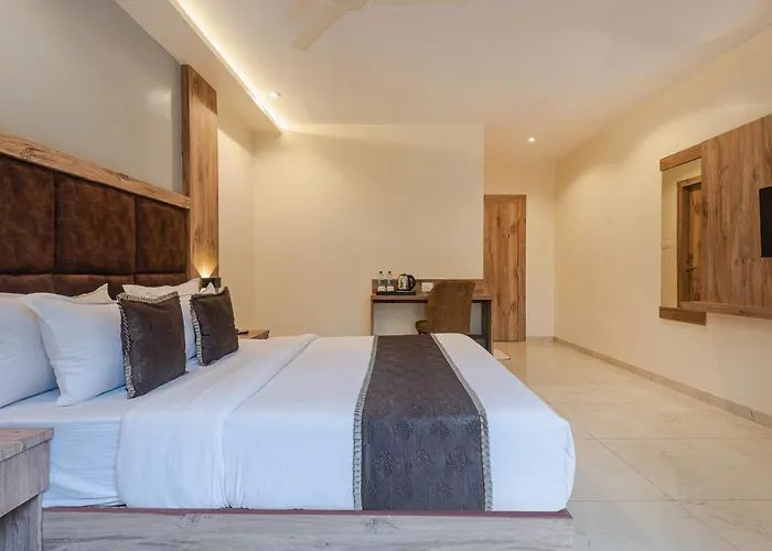 Hotel Silver Park Mumbai